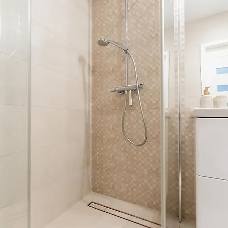 Przystan Kolo Brzegu Apartment