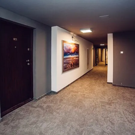 Daire Przystan Kolo Brzegu