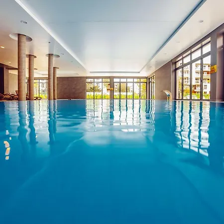 Przystan Kolo Brzegu Kolobrzeg